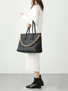 Bottega Veneta Mount Leather Tote